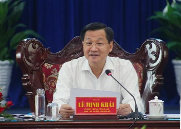 El vicepremier Le Minh Khai en la conferencia (Fotografía: VNA)