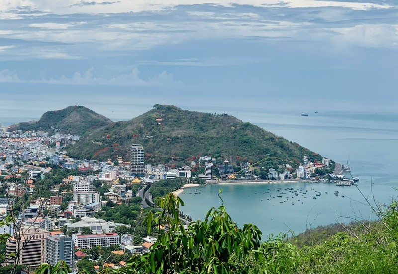 Para 2050, Ba Ria-Vung Tau se esfuerza por convertirse en un centro económico marítimo nacional y un centro logístico marítimo del Sudeste Asiático. (Fotografía: VNA)
