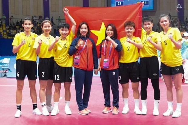Equipo femenino de Vietnam de sepak takraw. (Fotografía: sggp.org.vn)