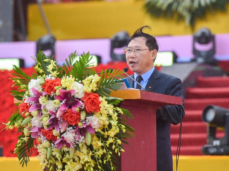 El presidente del Comité Popular de Bac Giang, Le Anh Duong, habla en el evento.