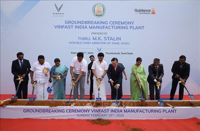 Acto de inauguración de la fábrica de vehículos eléctricos de VinFast en la ciudad de Thoothukudi, estado indio de Tamil Nadu. (Foto: VNA)