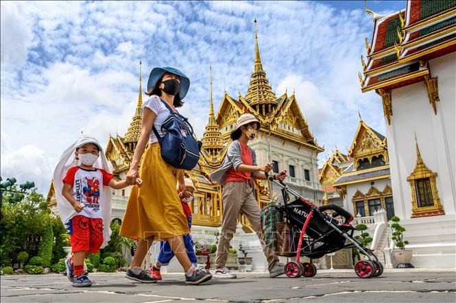 Turistas en Bangkok, Tailandia (Foto: AFP/VNA)