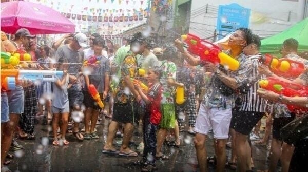 Tailandia controla el consumo de alcohol en el festival. (Foto: Thai PBS World)