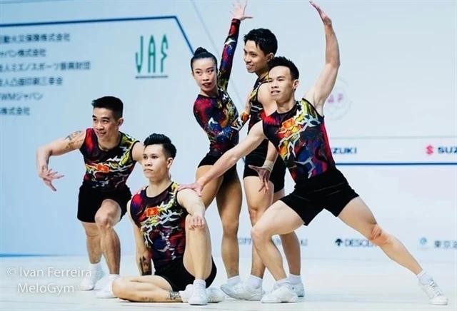 Atletas vietnamitas ganan medalla de oro en Campeonato Mundial de Aeróbic (Foto: VNA)