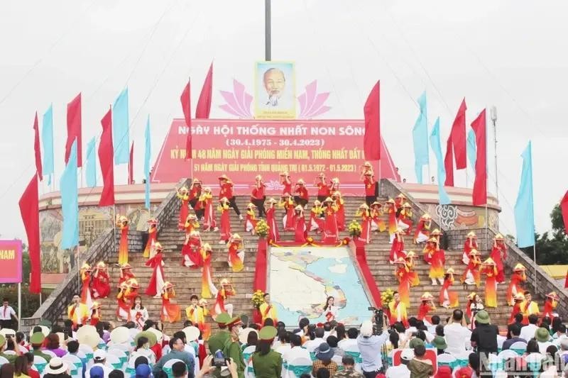 Un festival en Quang Tri (Foto: VNA)