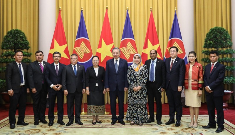 El presidente de Vietnam, To Lam, recibe a embajadores de Asean y Timor Oriental. (Foto: VOV)