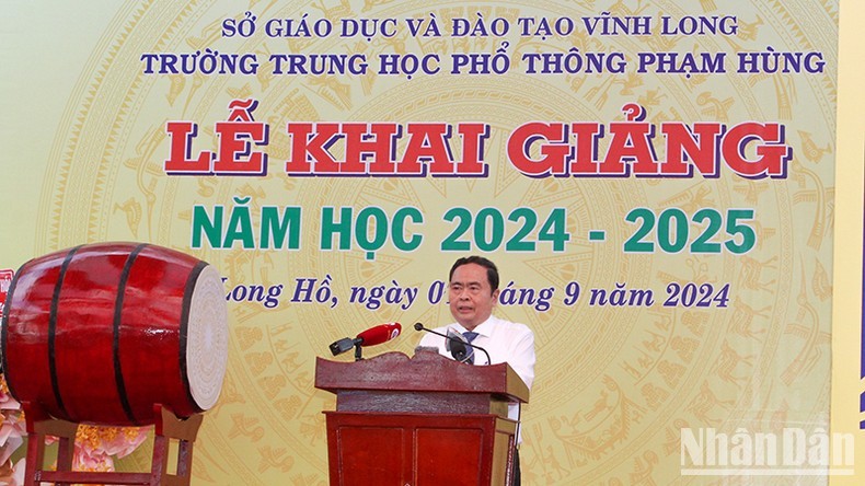 El presidente de la Asamblea Nacional de Vietnam, Tran Thanh Man, en el evento.