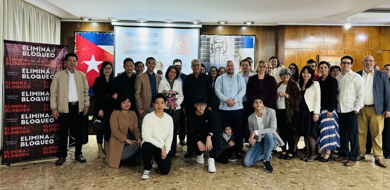 Las embajadas de Vietnam y Cuba en Argentina celebran el encuentro de amistad. (Foto: VNA)