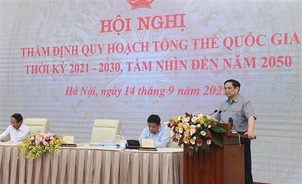 El primer ministro de Vietnam, Pham Minh Chinh, habla en la cita. (Fotografía: VNA)