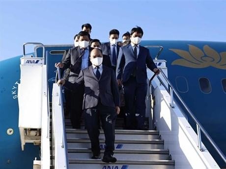 El presidente de Vietnam, Nguyen Xuan Phuc, arriba al Aeropuerto Internacional de Haneda, en Tokio. (Fotografía: VNA)