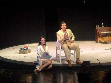 La obra "Hedda Gabler", estrenada en el Teatro de Jóvenes en Hanói. (Fotografía: VNA)