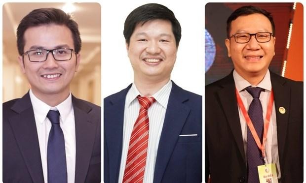 Tres científicos vietnamitas nombrados en el ranking de Reseach.com. (Fotografía: VNA)