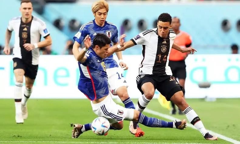 En el partido entre Alemania y Japón. (Fotografía: Reuters)