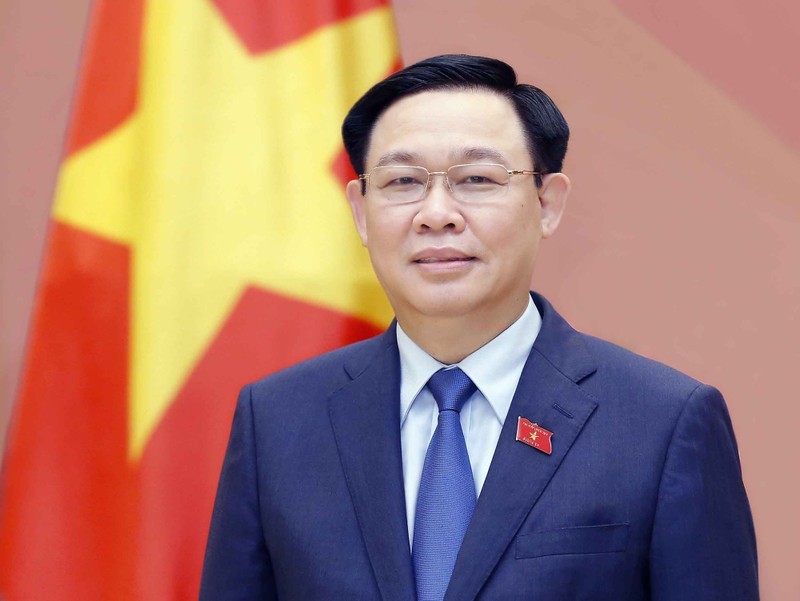 El presidente de la Asamblea Nacional de Vietnam, Vuong Dinh Hue.