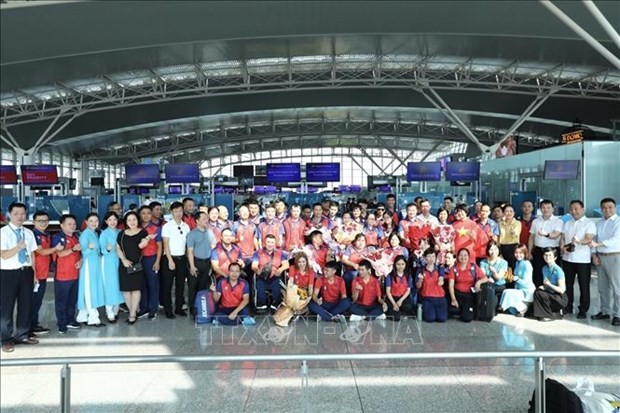 La delegación deportiva vietnamita de discapacitados parten hacia Camboya para Asean Para Games 12. (Foto: VNA)