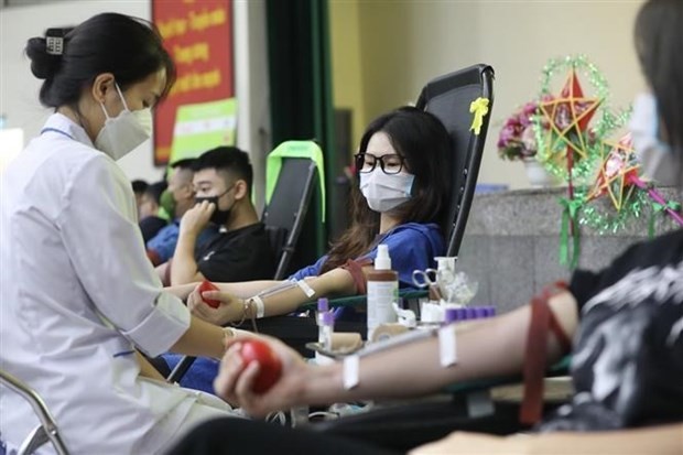 En la campaña de donar sangre en Vietnam. (Foto: VNA)
