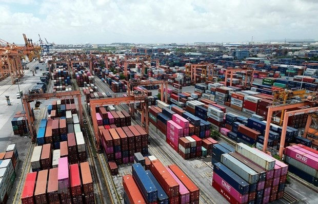 Almacén de contenedores en el puerto de Tan Vu. (Foto: VNA)