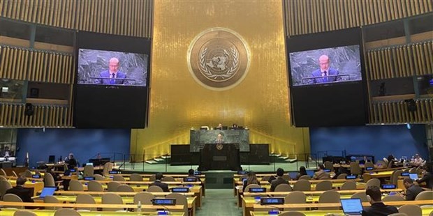 El ministro consejero y representante permanente de Vietnam ante la ONU, Nguyen Hoang Nguyen, habla en el evento. (Foto: VNA)