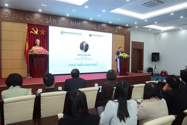 El director del Instituto de Ciencias de la Educación de Vietnam, Le Anh Vinh, habla en el evento. (Foto: moet.gov.vn)