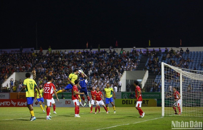 Efectúan en Da Nang Festival de Fútbol Brasil-Vietnam 2024