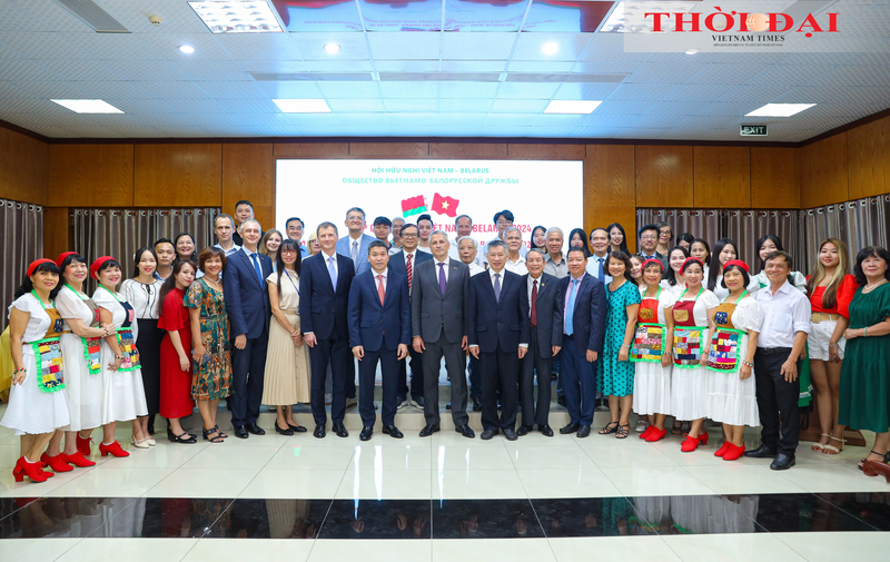 Delegados en el encuentro. (Foto: thoidai.com.vn)