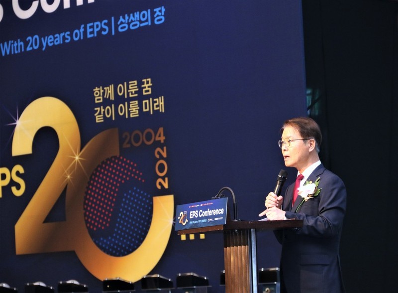 El ministro de Empleo y Trabajo de Corea del Sur, Lee Jeong Sik. (Foto: VNA)