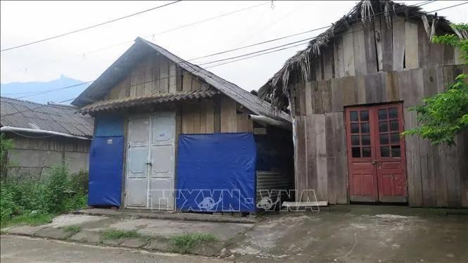 El distrito de Van Ban, de la provincia de Lao Cai, cuenta actualmente con 414 hogares sin casa o con viviendas temporales y en ruinas. (Foto: VNA)