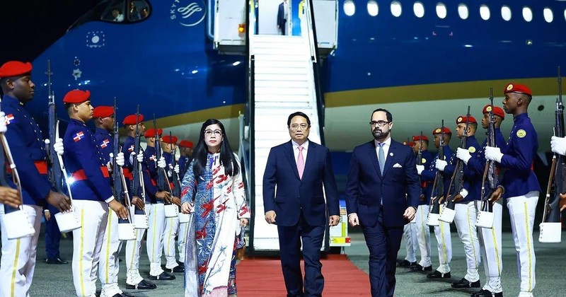 El primer ministro vietnamita, Pham Minh Chinh, y su esposa inician visita oficial a República Dominicana. (Foto: VNA)