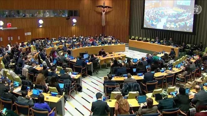 Participantes en la sesión plenaria de la Sexta Comisión de la Asamblea General de las Naciones Unidas. (Foto: VNA)