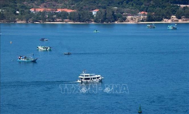 Los turistas explotan las islas de Phu Quoc en cruceros. (Foto: VNA)