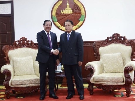 Ciudad Ho Chi Minh y la provincia laosiana de Savannakhet impulsan cooperación