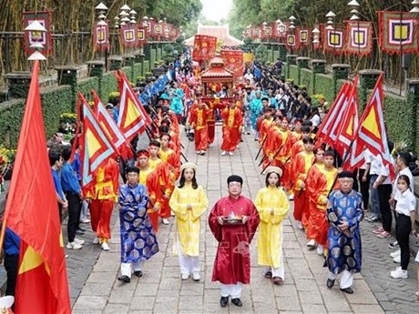 Celebrarán nutridas actividades por Día Global de los Ancestros de Vietnam (Fuente:VNA)