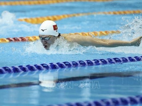 El atleta Tran Hung Nguyen ganó la primera medalla de oro para la selección de natación vietnamita (Fuente: VNA)