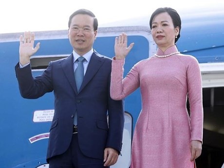 El presidente de Vietnam, Vo Van Thuong, y su cónyuge (Fuente:VNA)