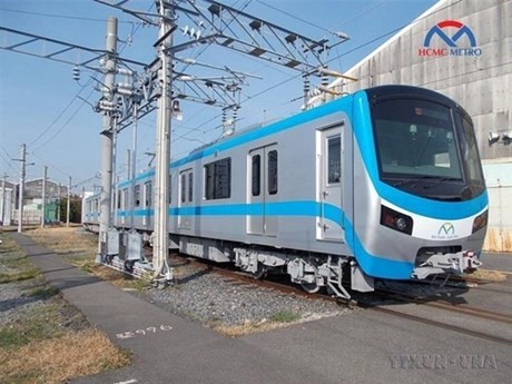 El primer tren de la línea de metro Ben Thanh-Suoi Tien (Ciudad Ho Chi Minh) pasó las etapas finales de inspección técnica por parte de expertos e ingenieros del contratista Hitachi en Japón (2020). (Foto: VNA)