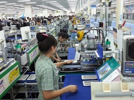 En una fábrica de Samsung en Vietnam (Foto: VNA)