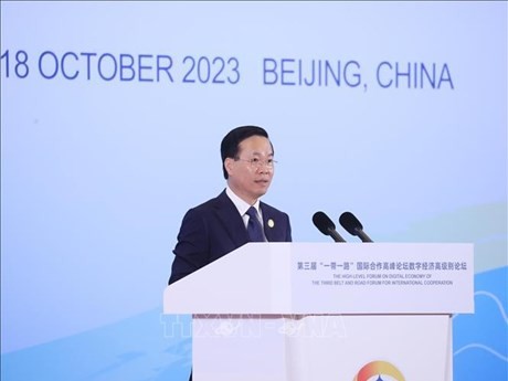 El presidente de Vietnam, Vo Van Thuong, interviene en el tercer Foro de la Franja y la Ruta para la Cooperación Internacional. (Foto: VNA)