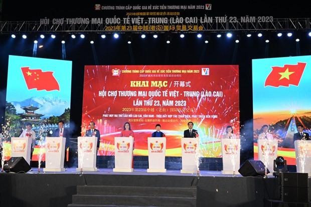 Feria busca agilizar lazos comerciales entre Vietnam y China 