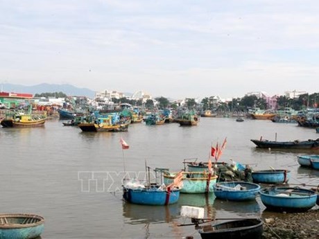 Barcos en el puerto pesquero de Phan Thiet (Binh Thuan). Foto VNA