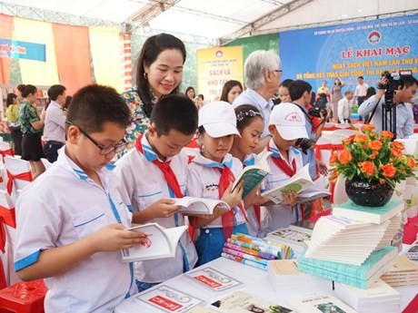 El Día del Libro y la Cultura de la Lectura de Vietnam se celebra anualmente. (Fuente:VNA)