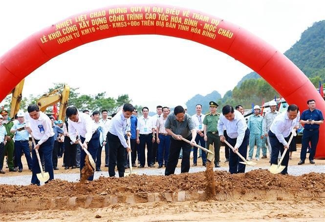 El primer ministro de Vietnam, Pham Minh Chinh, en el evento. (Fuente: VNA)