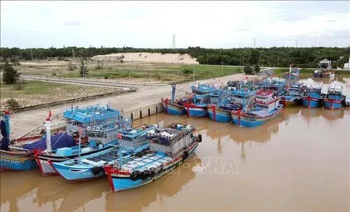 Buques pesqueros en la provincia de Quang Binh (Fuente: VNA)