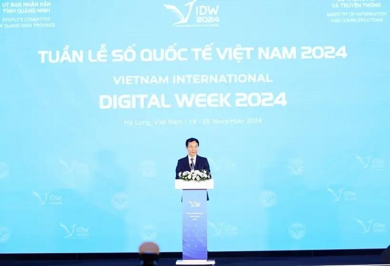 La Semana Digital Internacional de Vietnam (VIDW) 2024 fue inaugurada en la ciudad de Ha Long, provincia de Quang Ninh (Fuente: VNA)