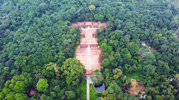 El conjunto de vestigios de Lam Kinh a vista de pájaro. (Fotografía: Nhan Dan)