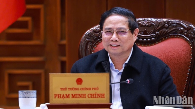 El primer ministro de Vietnam, Pham Minh Chinh, interviene en la reunión. (Fotografía: Nhan Dan)