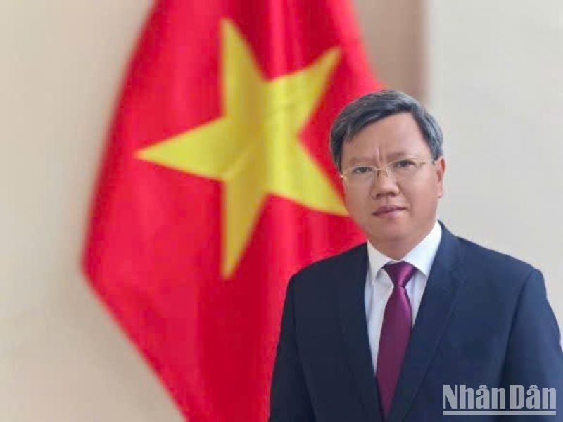 El embajador vietnamita en Cuba, Le Quang Long. (Fotografía: Nhan Dan)