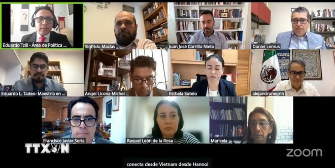 Los delegados en el seminario. (Fotografía: VNA)