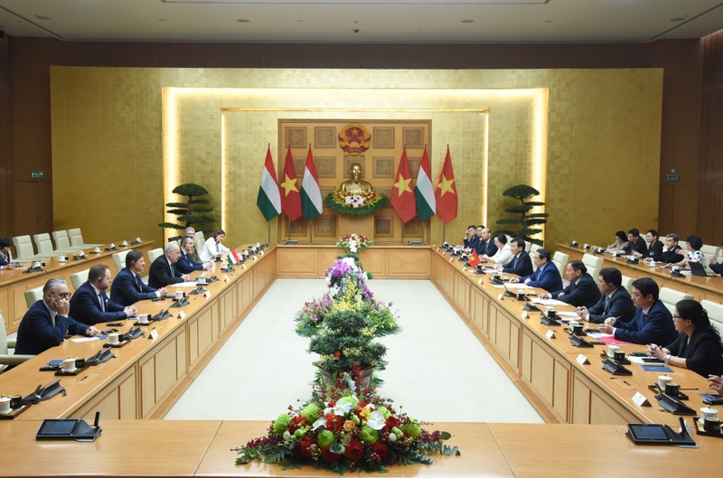 Panorama de la reunión. (Fotografía: Nhan Dan)