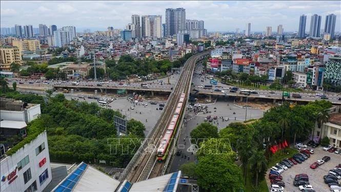 El ferrocarril urbano Nhon-Estación Hanói (Foto: VNA)