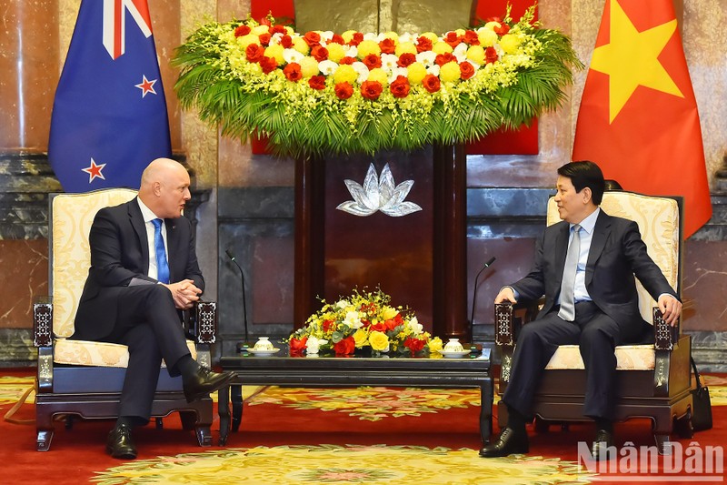 El presidente de Vietnam, Luong Cuong, y el primer ministro de Nueva Zelanda, Christopher Luxon. (Foto: Nhan Dan)